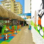 Club Big Blue Otel