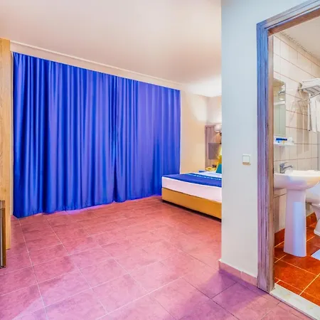 Club Big Blue 4*