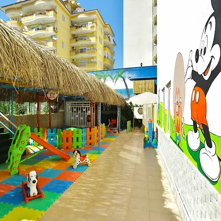 Club Big Blue Hotel