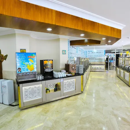 Club Big Blue Otel 4*