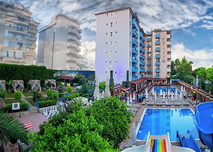 Szálloda Club Big Blue 4*