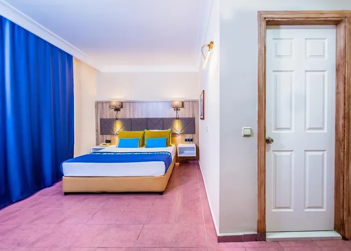 Club Big Blue Otel