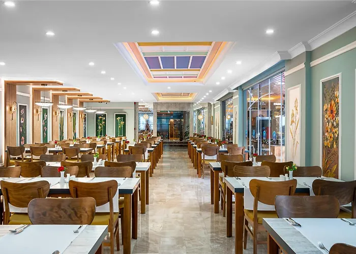 Club Big Blue Otel 4*