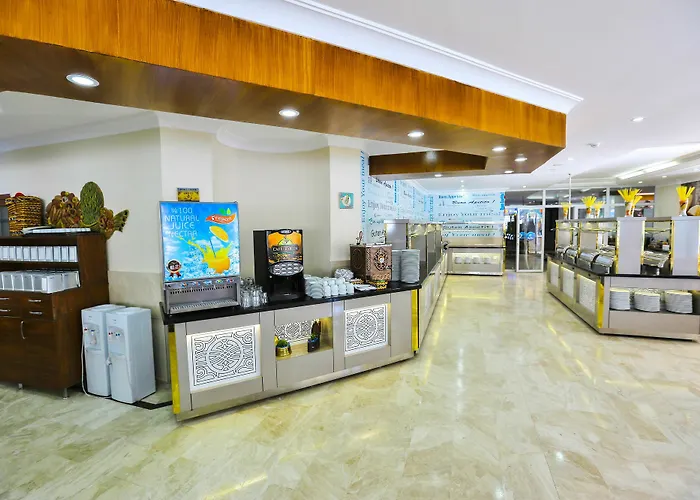 Club Big Blue Szálloda 4*