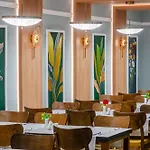 Club Big Blue Hotel 4*
