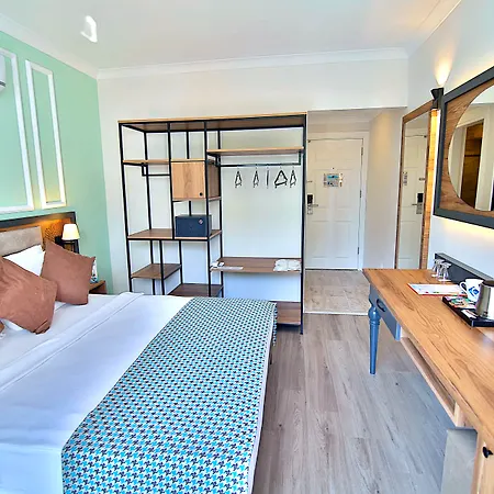 Club Big Blue Otel