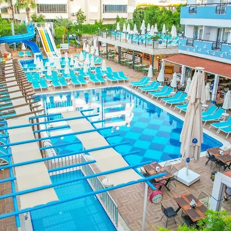 Club Big Blue Otel