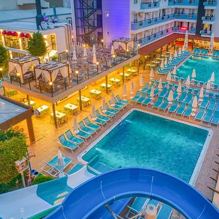 Club Big Blue Otel